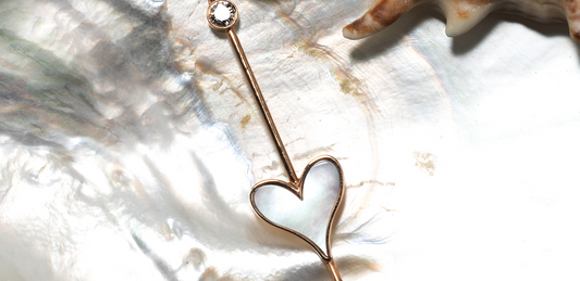 This Year Pearl Jewelry is Your Valentine’s Day Gift