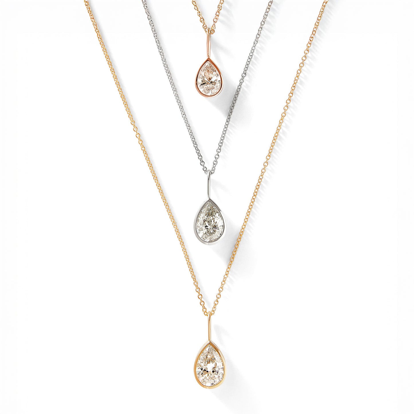 WaterDrop 1.0 ct Lab-Grown Pear Diamond Pendant in 18k Yellow Gold