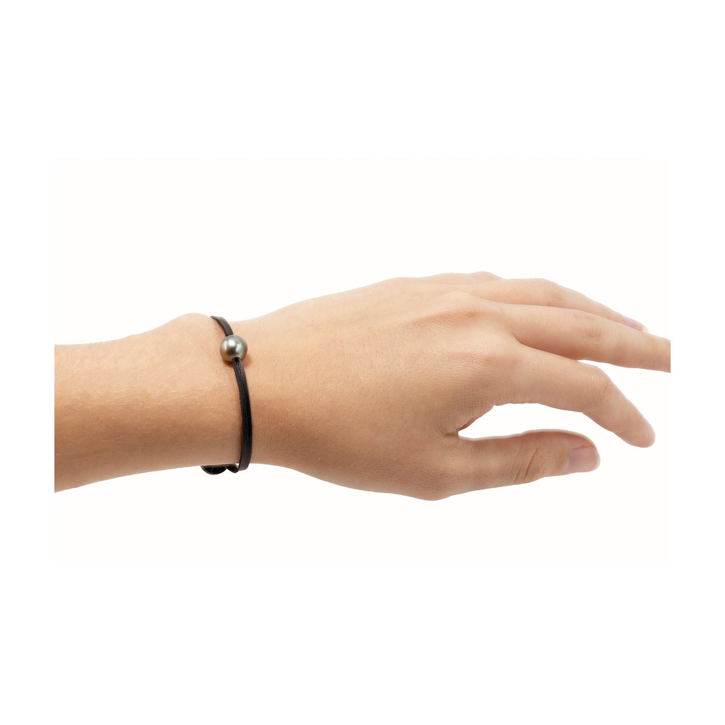 Kamoka Mana Bracelet with Mother-of-Pearl Button Closure