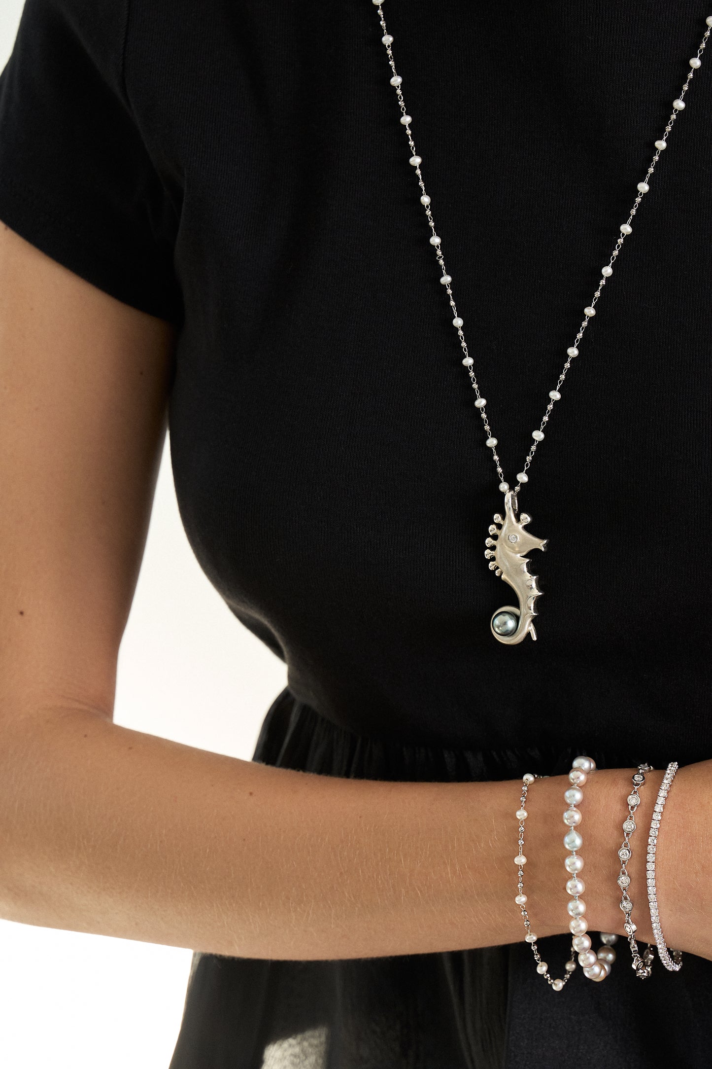 Angela Cummings Seahorse Convertible Pendant in Sterling Silver with Fiji Pearl