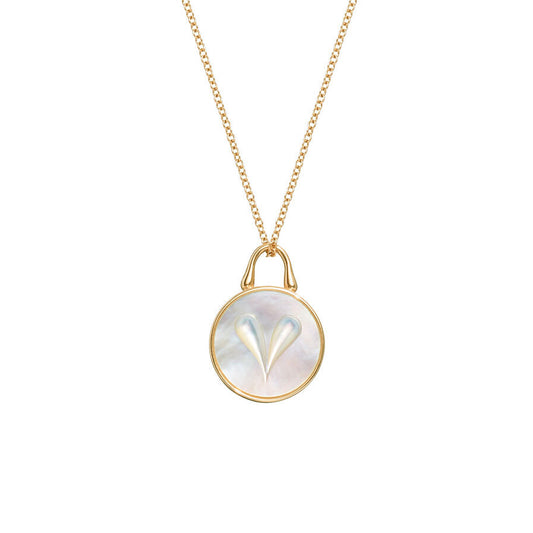 Cameo Heart Pendant 12mm in 18k Yellow Gold