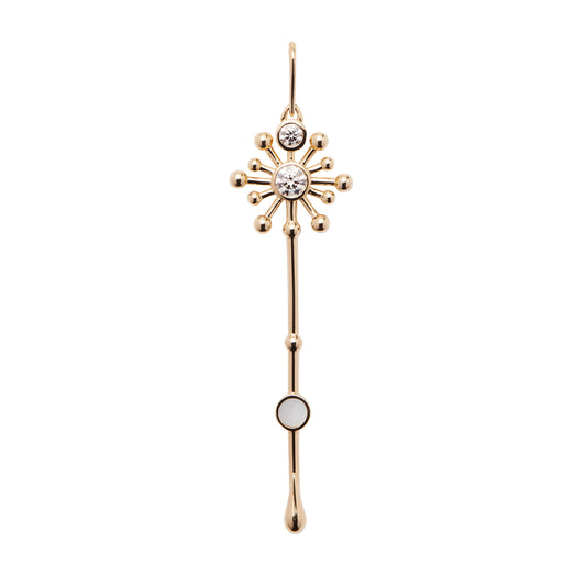 Light Wand Pendant in 18K yellow gold with luminous mother-of-pearl and lab-grown diamonds