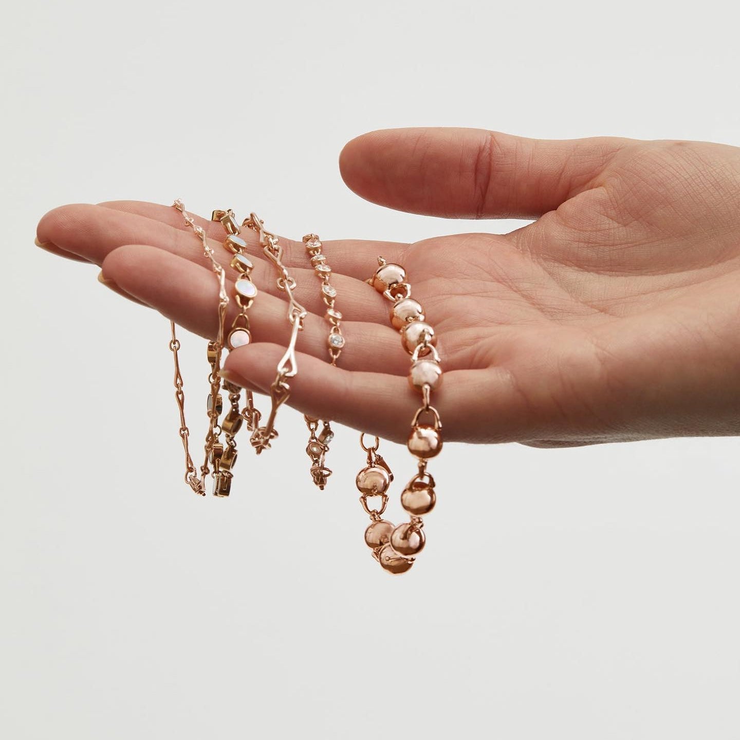 Roseate TreasureLock 3mm mother-of-pearl disc bracelet in 18k rose gold