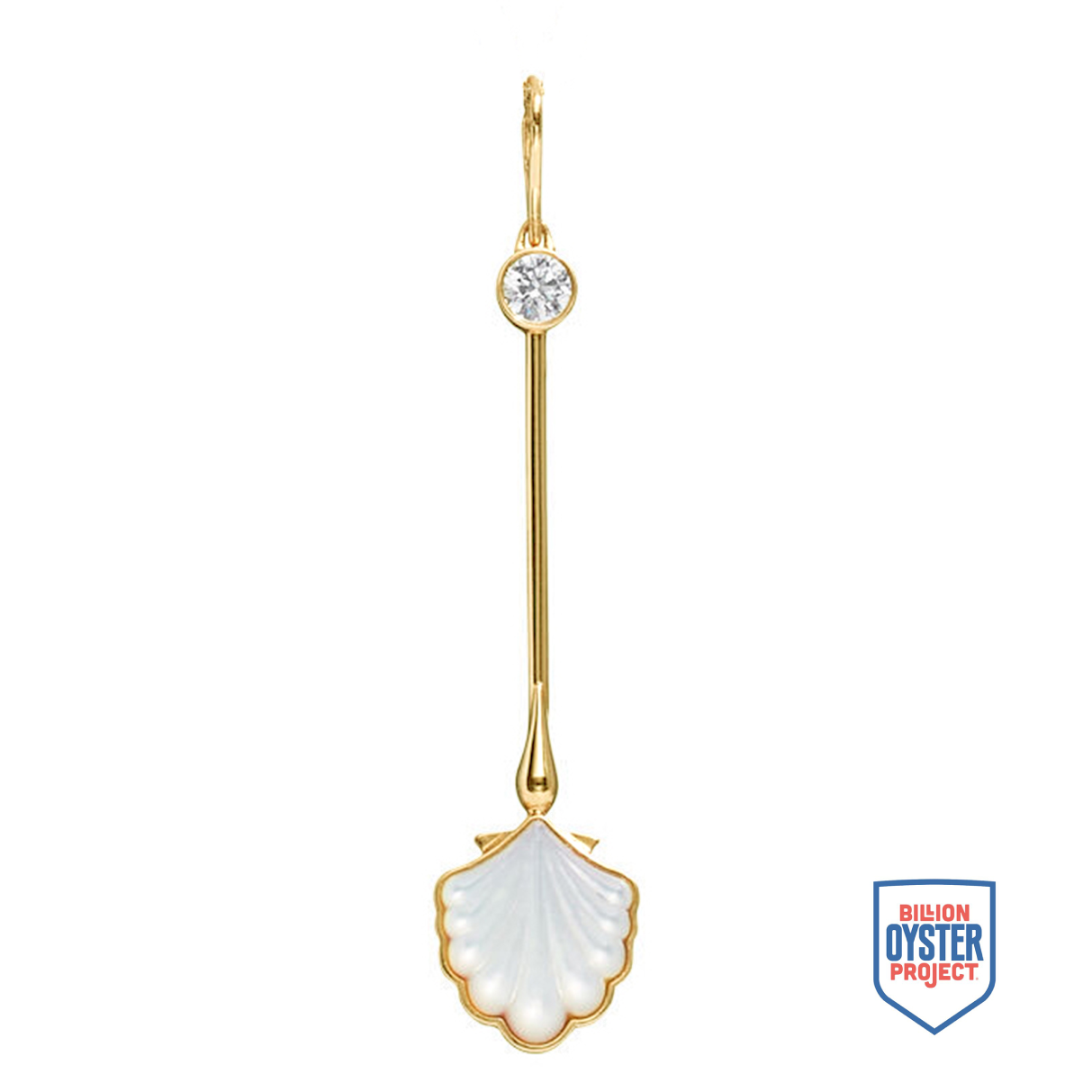 Close detail of Roseate Water Wand pendant in 18k yellow gold with mother-of-pearl