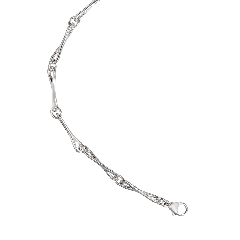 Close detail of Roseate WaterDrop small link bracelet in sterling silver with mother-of-pearl